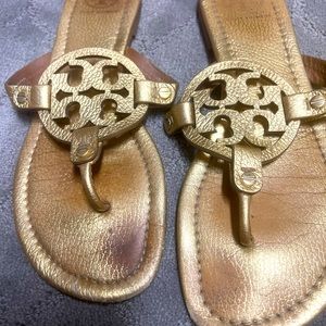 Tory Burch, sz 10 sandals (sold as a pair)